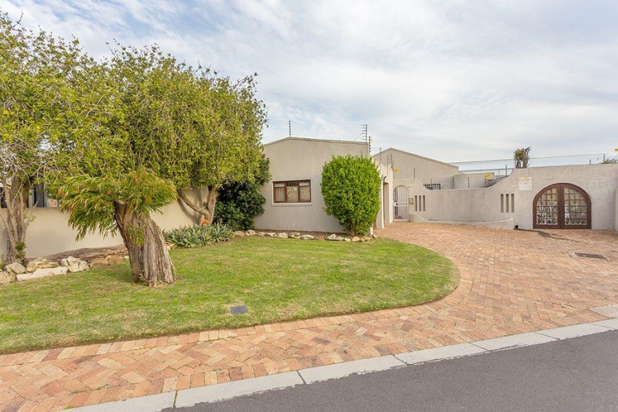 3 Bedroom Property for Sale in Richwood Western Cape
